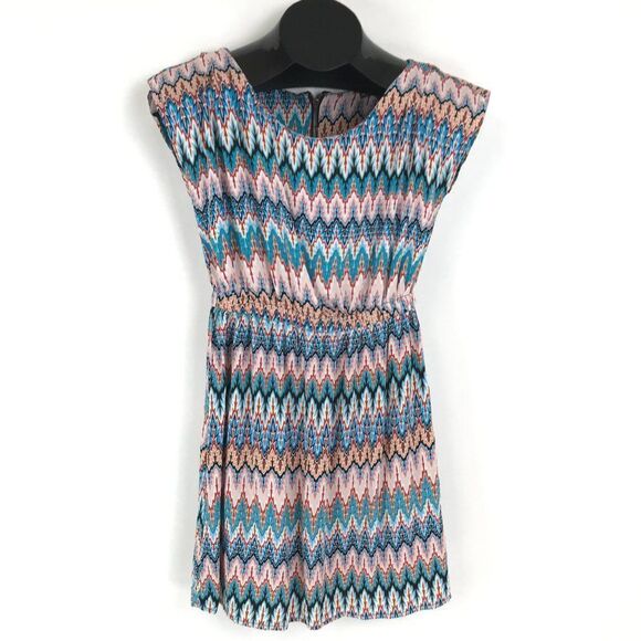 BeBop Scoop Neck Dress Juniors' Size Small Cap Sleeves Back Zip 100% Rayon Short - Picture 1 of 11